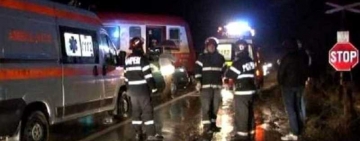 Accident feroviar la Florești. Un tânăr s-a răsturnat cu mașina în fața trenului
