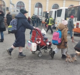 Încă 200 de refugiaţi din Ucraina au ajuns în Ploieşti