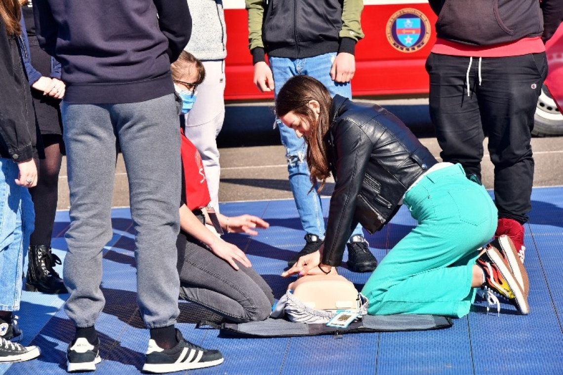 S-a lansat proiectul Educație sanitară și prim ajutor în Școlile din Prahova