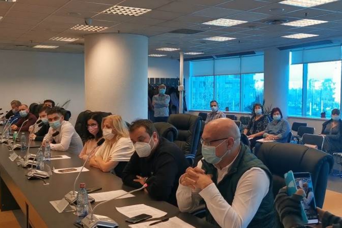 Consilierii locali PNL: O decizie cu un astfel de impact social nu poate fi luată în regim "de urgenţă" sau "de îndată"