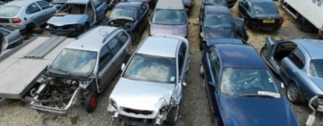 Percheziții în Prahova la persoane bănuite de furt din parcuri de dezmembrări auto