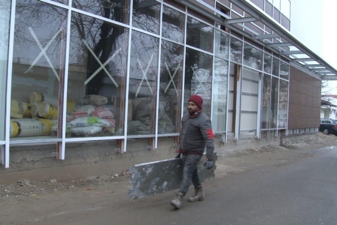 Probleme la Centrul de Radioterapie Ploiești din cauza scumpirii materialelor de construcții 