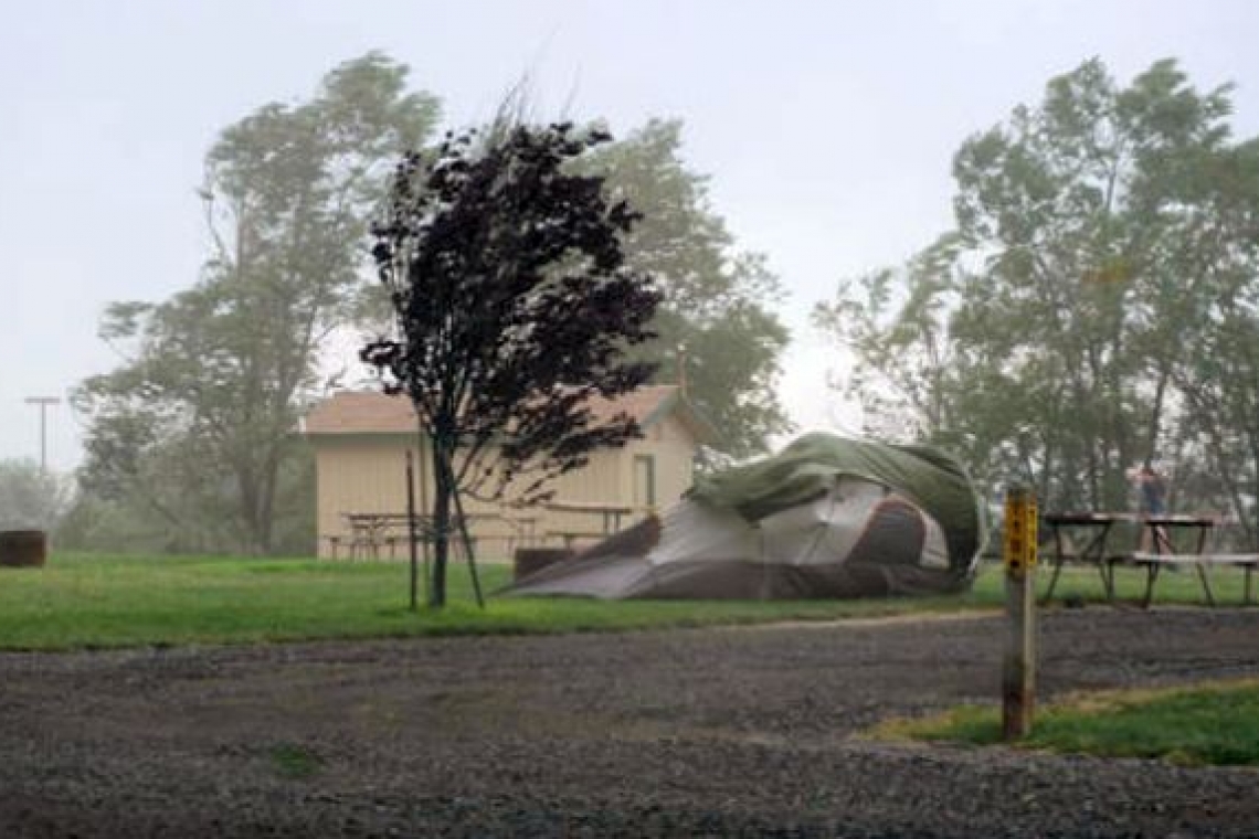 Cod Galben de ploi, vijelii și grindină în Prahova și alte județe