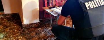 Percheziții în Prahova la hoți de cabluri electrice din cupru. 13 persoane audiate