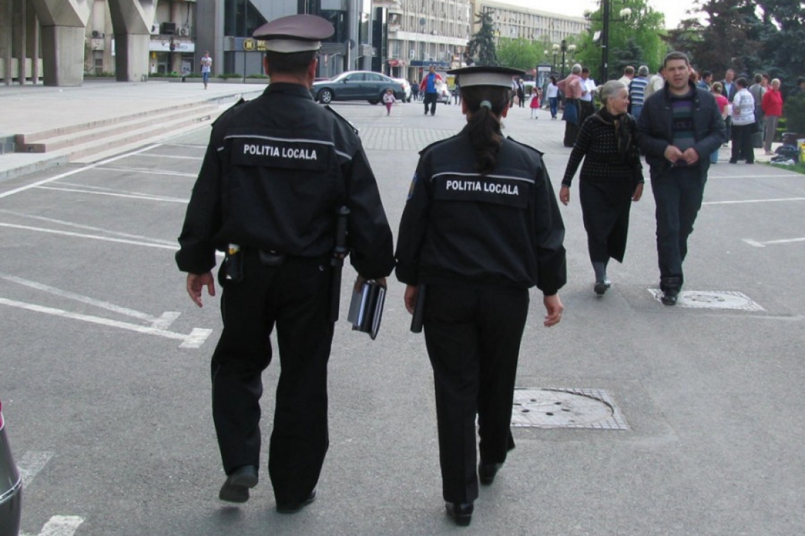 Polițist local din Ploiești, bătut de un șofer care a încălcat legea