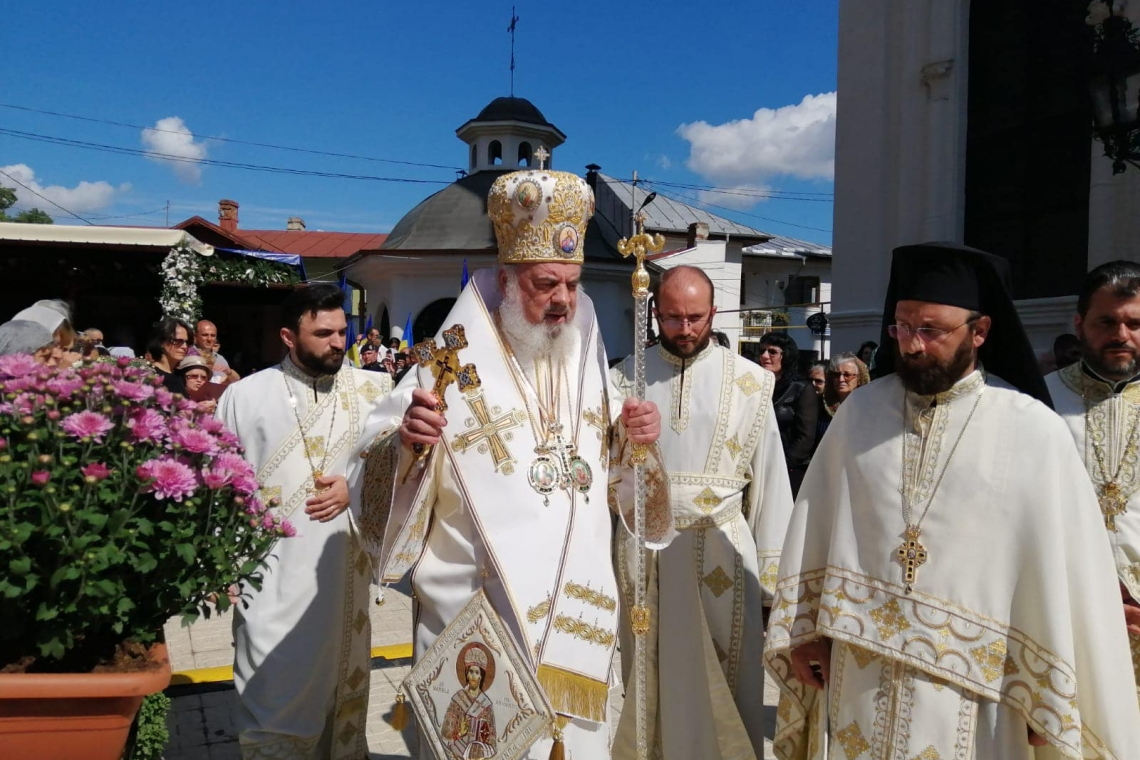 Slujba de sfințire a Bisericii ”Sfânta Vineri”, oficiată de Patriarhul Daniel