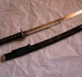 Panică în centrul Ploieștiului! Un puști avea asupra lui o sabie de 45 cm