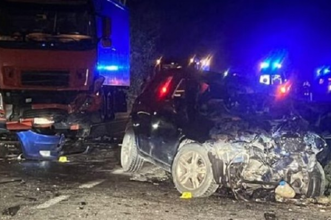 Accident cumplit pe DN72, între Ploiești și Târgoviște. O persoană a murit