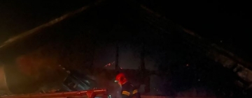 VIDEO Casă distrusă de flăcări în Prahova