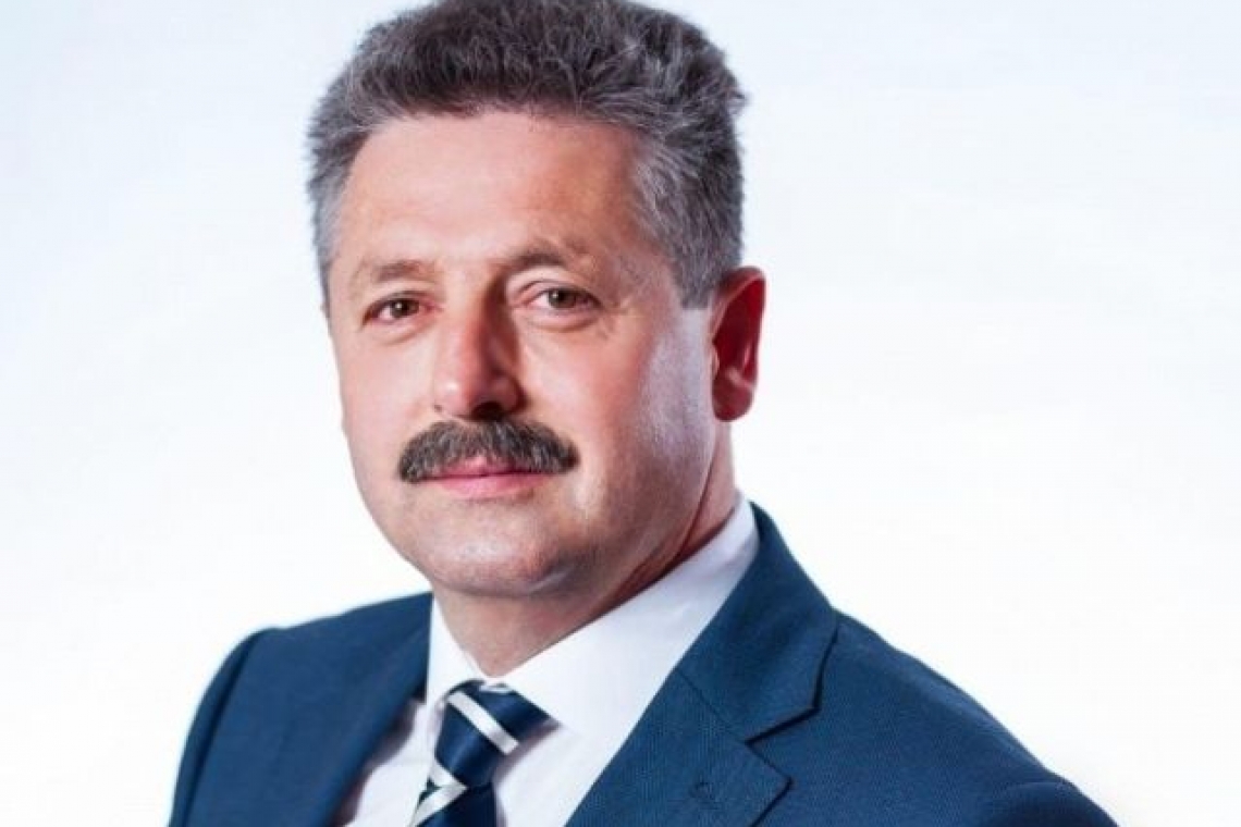 Primarul din Bușteni anchetat de Poliție. Este acuzat de furt de apă din rețeaua Hidro Prahova