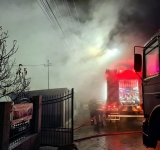 Incendiu violent în Puchenii Mari | FOTO