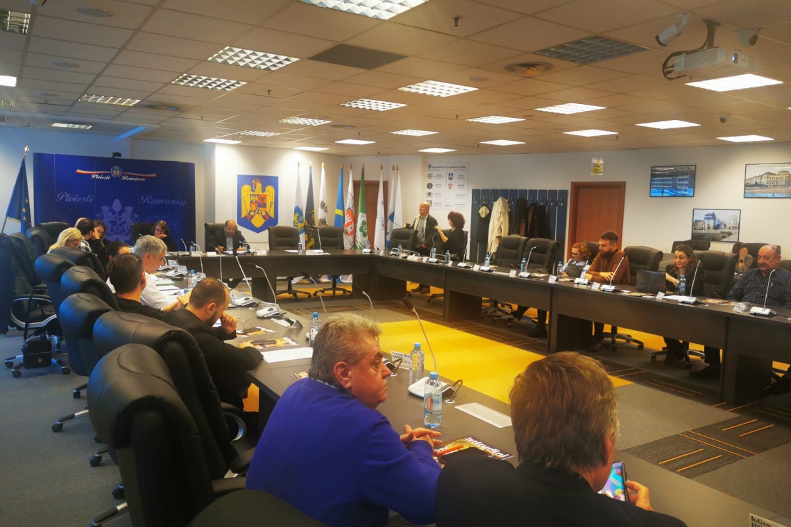 Bugetul Ploieștiului a fost aprobat. Au fost alocate 4 milioane lei pentru acordarea stimulentului financiar  pentru familiile cu nou-născuți