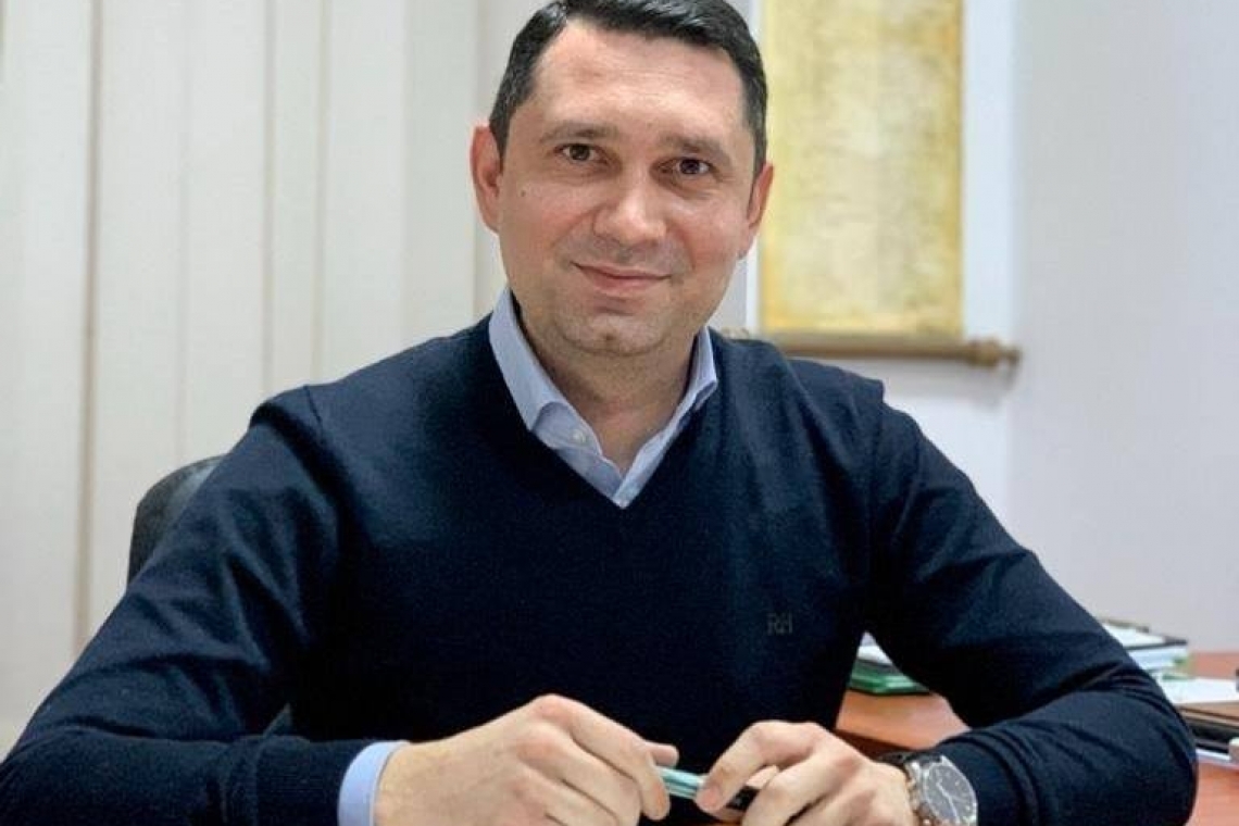 Bogdan Toader, președintele PSD Prahova:  ”Primarul ”copy-paste” al Câmpinei trimite oameni în șomaj, desființând Serviciul Pieței Centrale!