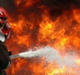 UPDATE Tragedie în urma incendiului din Bănești. A fost găsit trupul carbonizat al unei persoane
