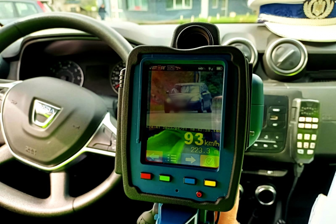 Controale de amploare în trafic! 220 de șoferi amendați de polițiștii rutieri din Prahova