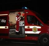 Accident cu descarcerare în satul Strejnicu. O persoană, transportată la spital