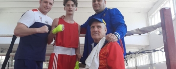 Fabian Stroe, medalie de aur la Cupa României la Box pentru Juniori, de la Iaşi!