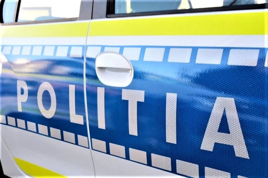 Accident provocat pe o stradă din Ploiești de un șofer beat