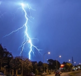 ALERTĂ METEO! COD PORTOCALIU de ploi torențiale și furtuni în mai multe localități din Prahova. 
