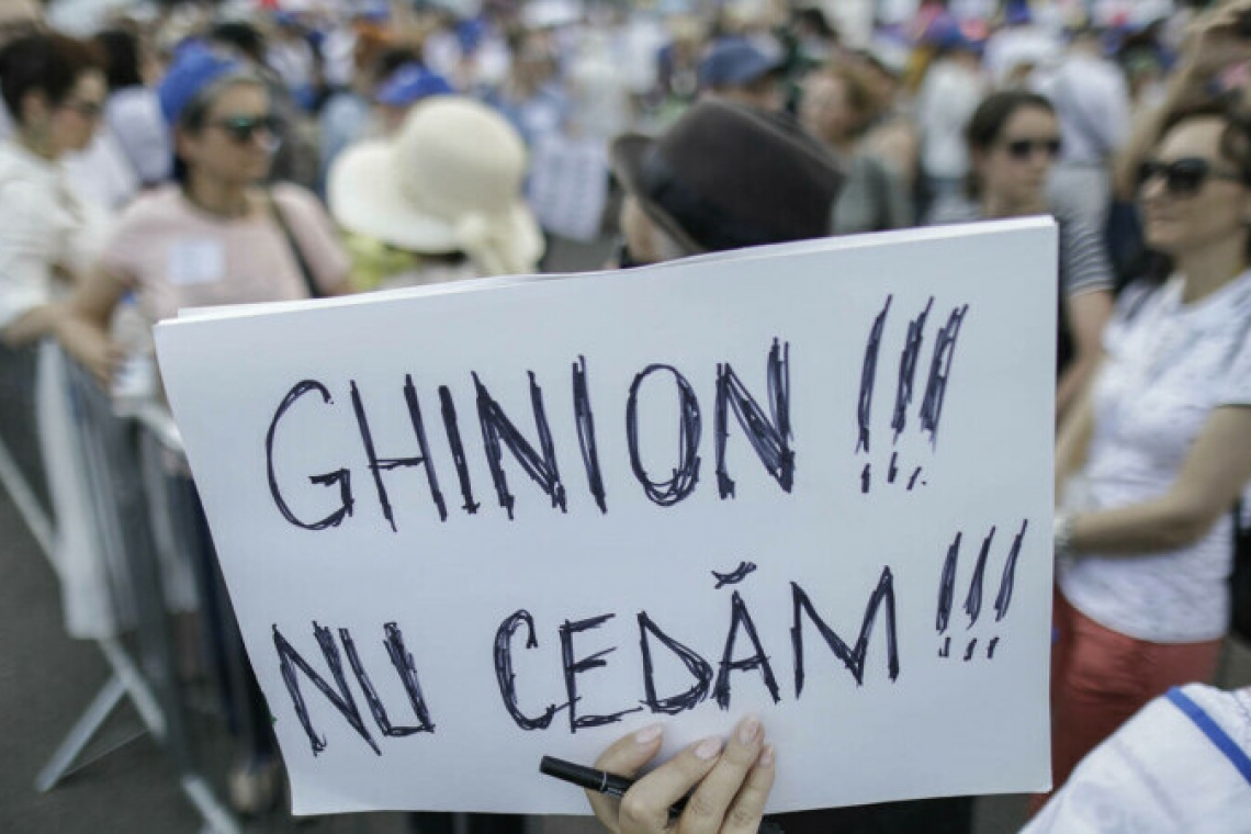 Continuă greva profesorilor. Ce se întâmplă cu Evaluarea Națională și Bacalaureatul