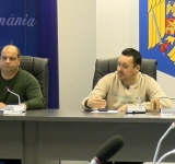 Consilierul Valentin Marcu: Domnul Goe vrea să lase urbea și fără bazin de înot olimpic, sală polivalentă și patinoar. Curat - murdar!