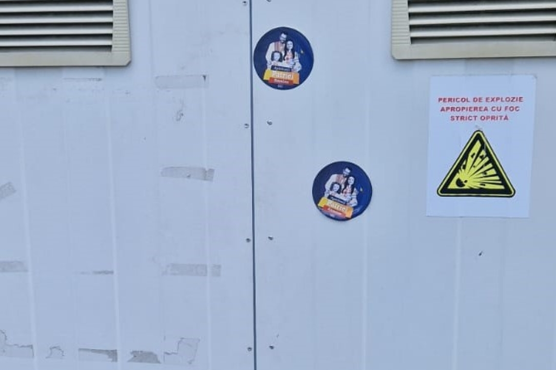 Prefectul Virgil Nanu face apel la partidele politice să nu mai lipească afișe electorale în spațiul public. Nu a început campania electorală