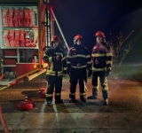 Incendiu devastator la o fermă din comuna Berceni. Au ars zeci de animale