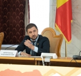 Adrian Axinia, deputat AUR Prahova: Este o mostră de incompetență totală să vrei să majorezi salariul minim în anumite domenii și să sfârșești prin a-l micșora