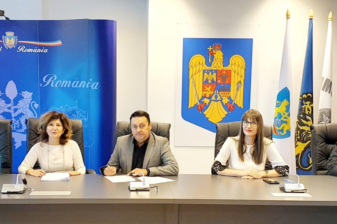 A fost semnat contractul cu EximBanck. Termo Ploiești va cumpăra gaze la preț mic