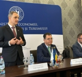Prim-vicepreședintele PSD Prahova, Radu Oprea și președintele Virgiliu Nanu, discuții cu reprezentanții industriei HoReCa de pe Valea Prahovei