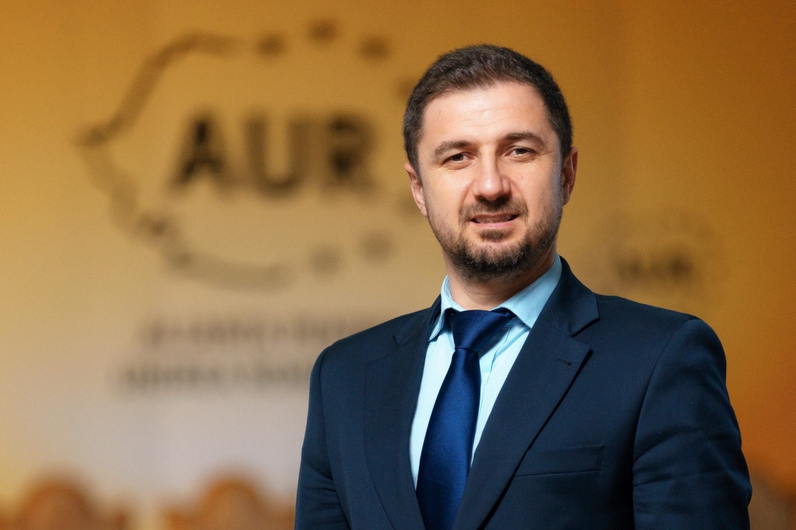 Europarlamentarul ECR, Adrian-George Axinia: Se introduc acreditările digitale de călătorie