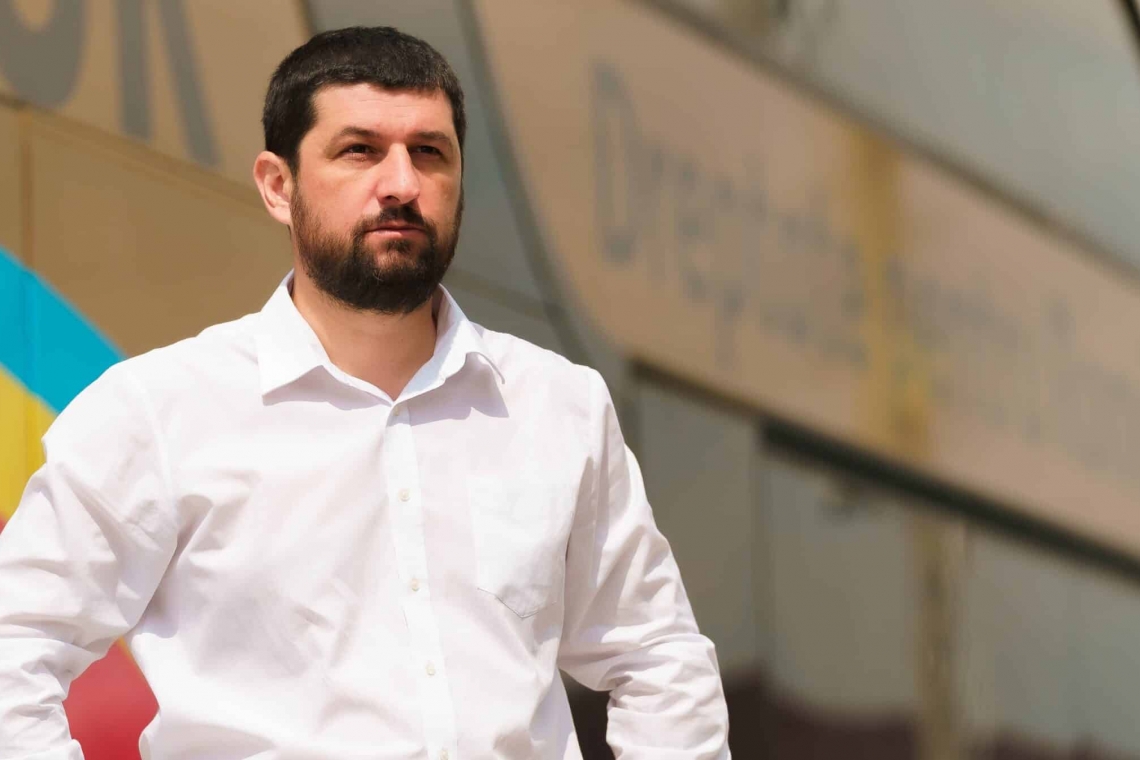 Marius Lulea (AUR): Deficitul comercial sare în aer, producția scade. România a devenit colonie economică 