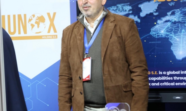 Recrutarea este noua linie de apărare a României