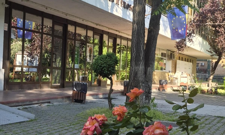 Ultimele trei zile de înscrieri la masteratele Facultății de Filosofie a Universității din București