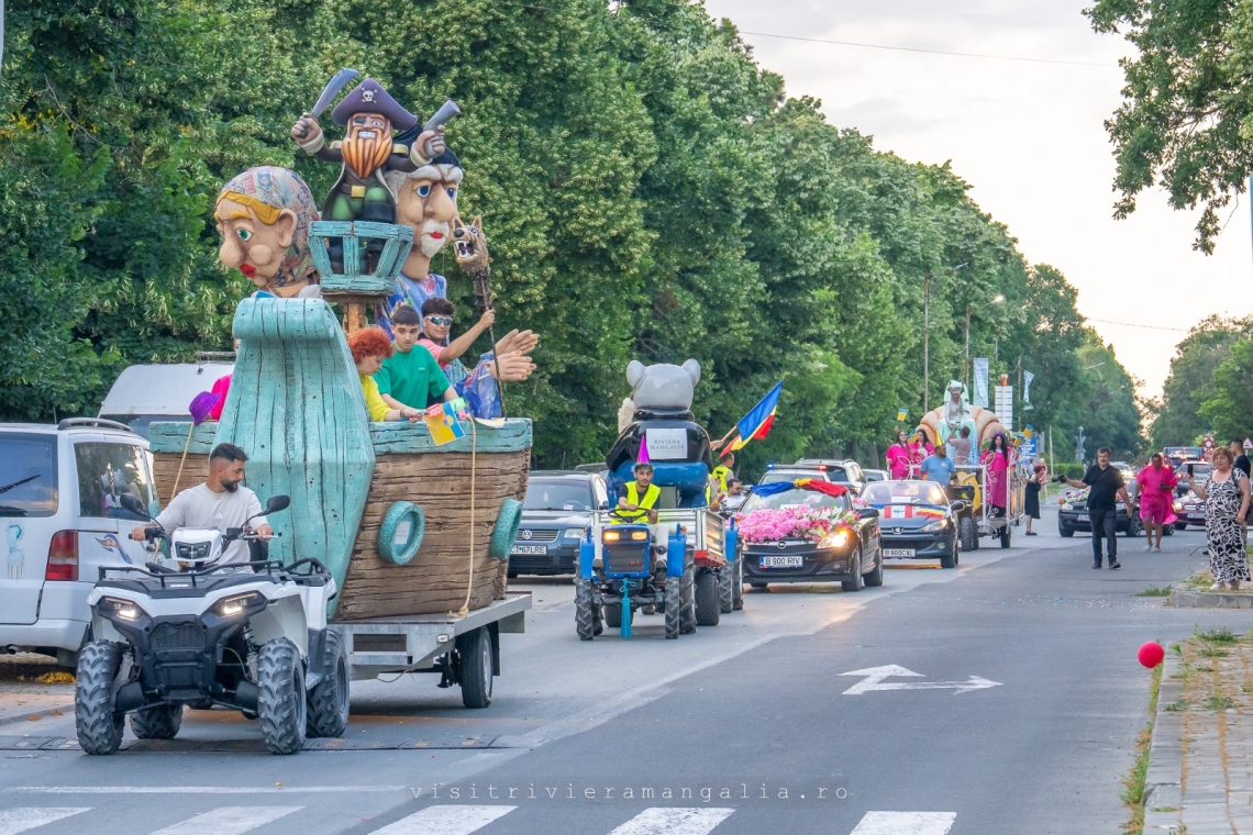 Peste 60.000 de turiști au participat la evenimentele organizate pe Riviera Mangalia în această vară